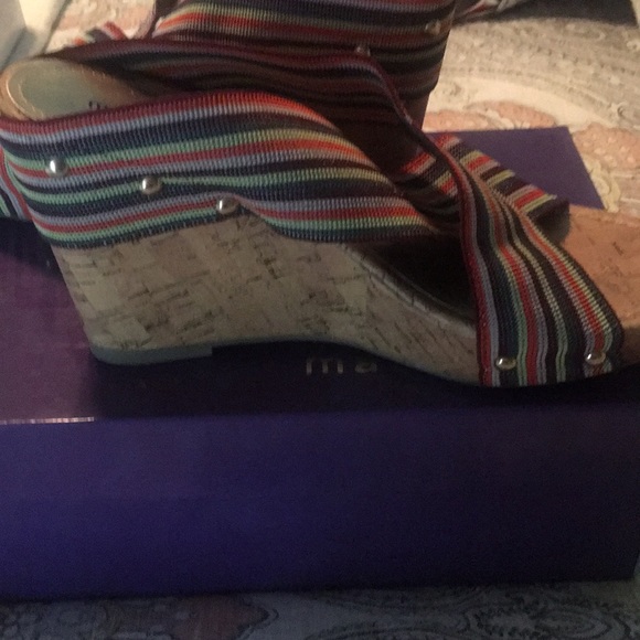 MUL - Picture 4 of 4